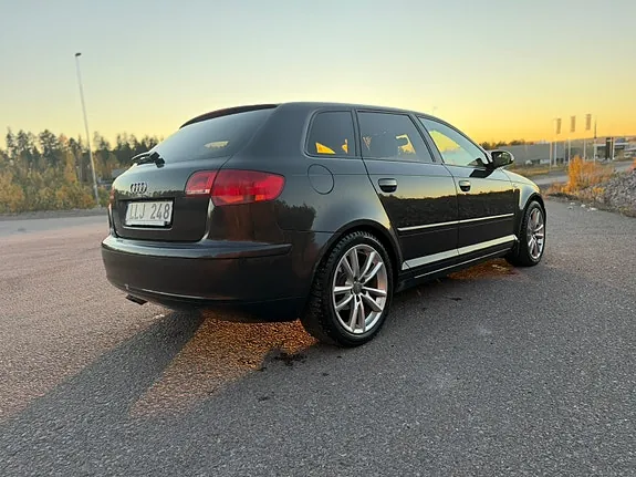 Audi A3 2008 photo 2