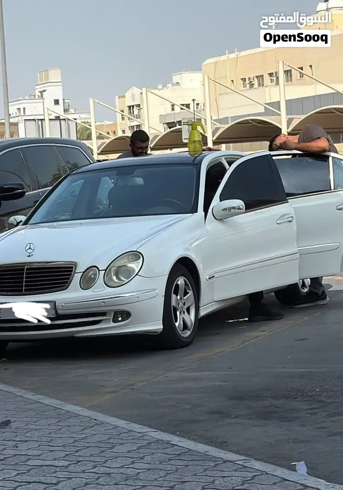 Mercedes-Benz E-Class 2006 photo 3