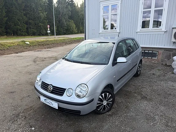 Volkswagen Polo 2003 photo 2