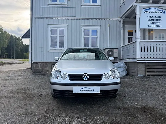 Volkswagen Polo 2003 photo 3