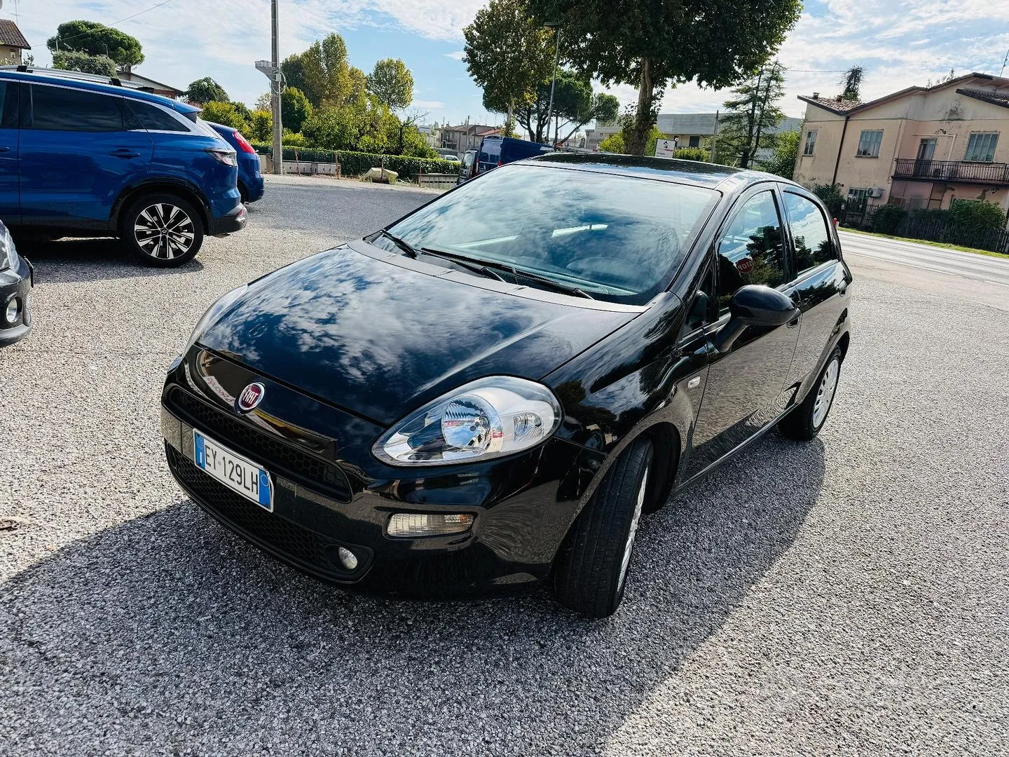 Fiat Punto 2015 photo 3