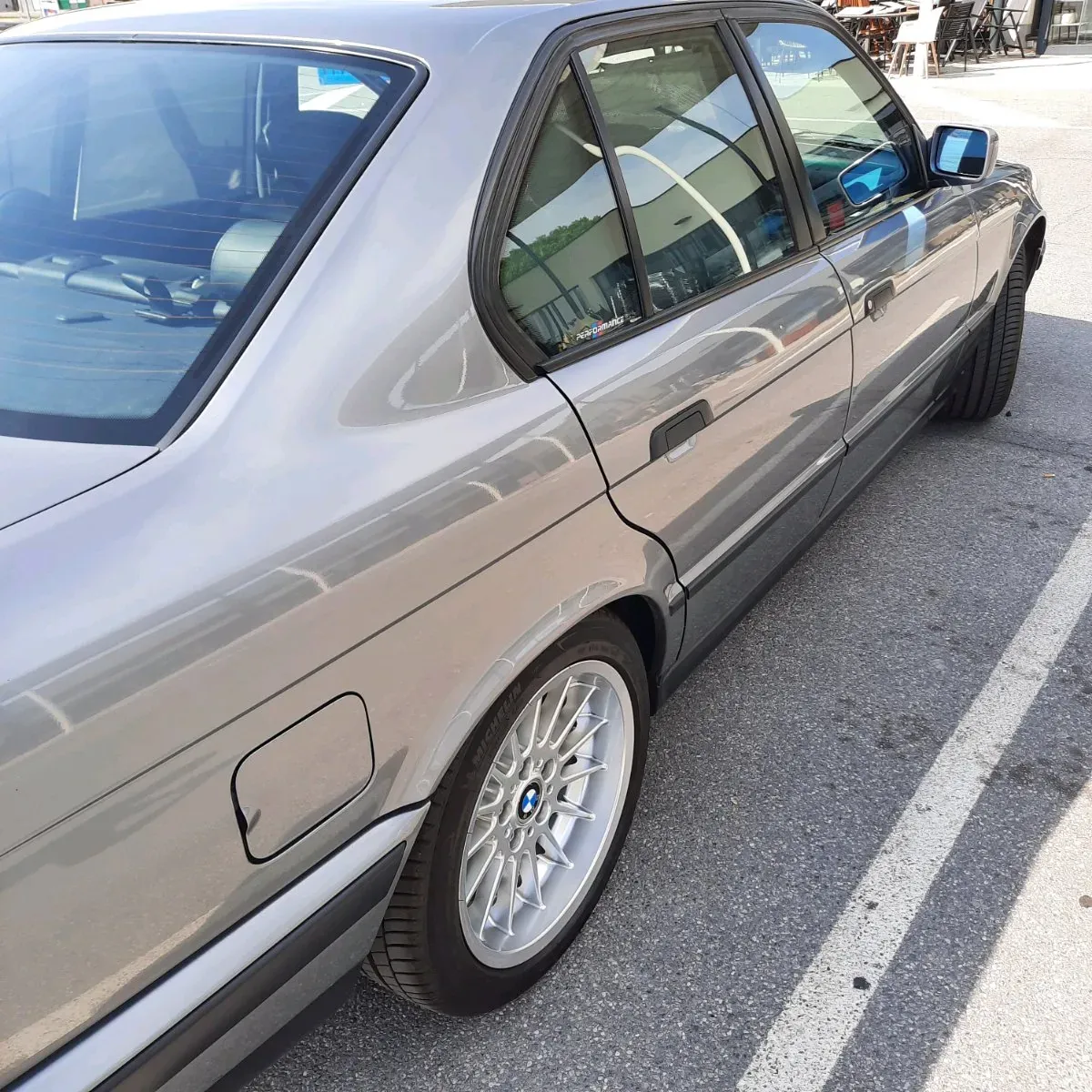 BMW 5 Series 1992 photo 2