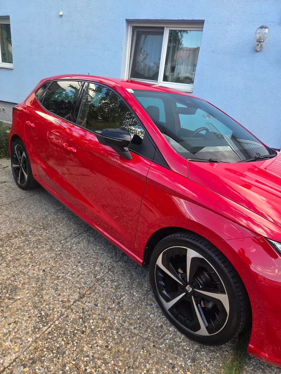 Seat Ibiza 2022 photo 2