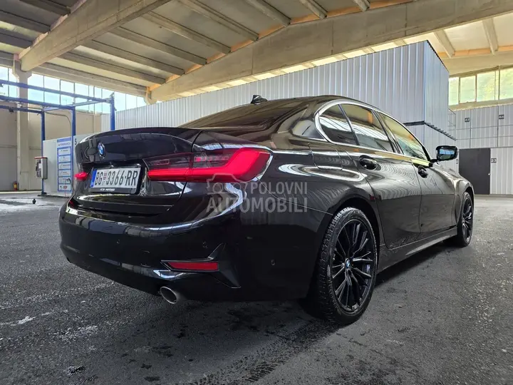 BMW 318 2021 photo 3