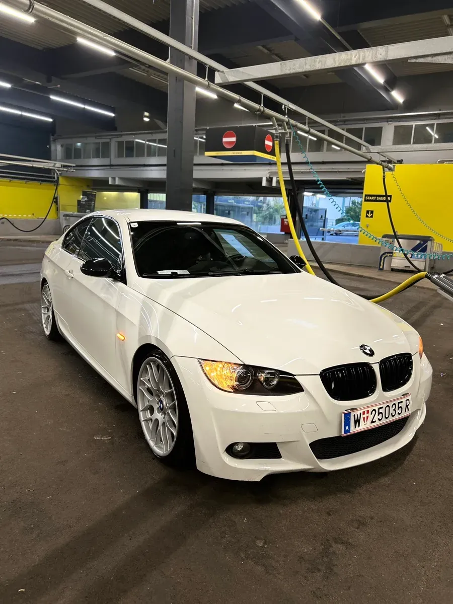 BMW 3 Series 2008 photo 3