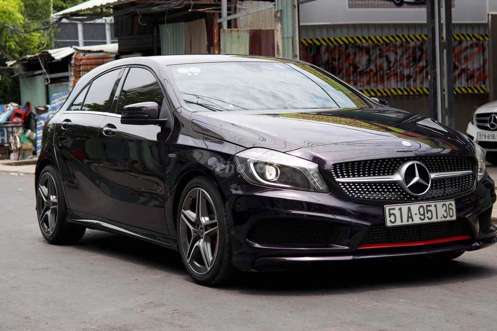 Mercedes-Benz A-Class 2014 photo 2