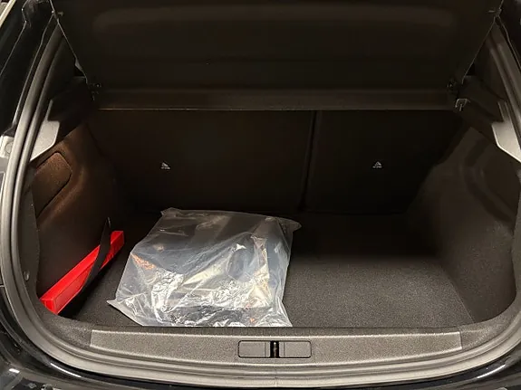 Peugeot 208 2023 photo 5