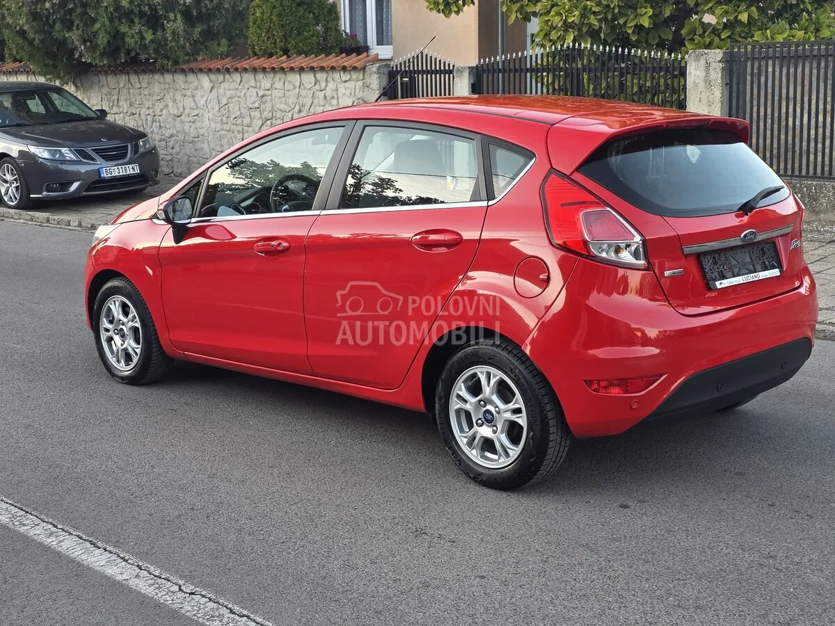 Ford Fiesta 2014 photo 4