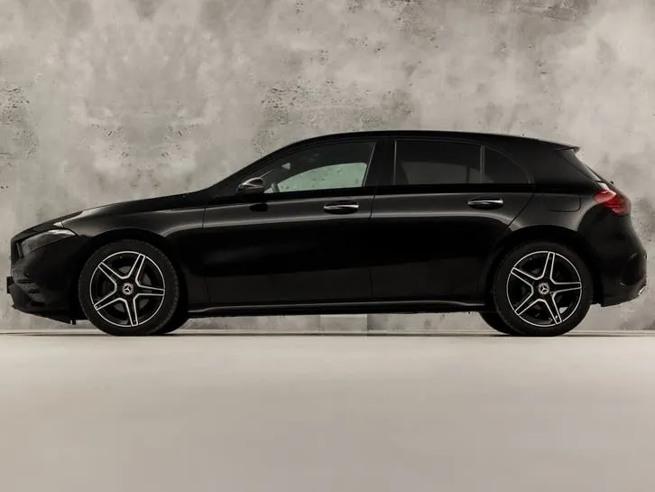Mercedes-Benz A-Class 2023 photo 2