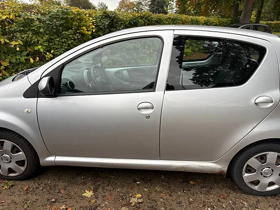 Toyota Aygo 2006 photo 2