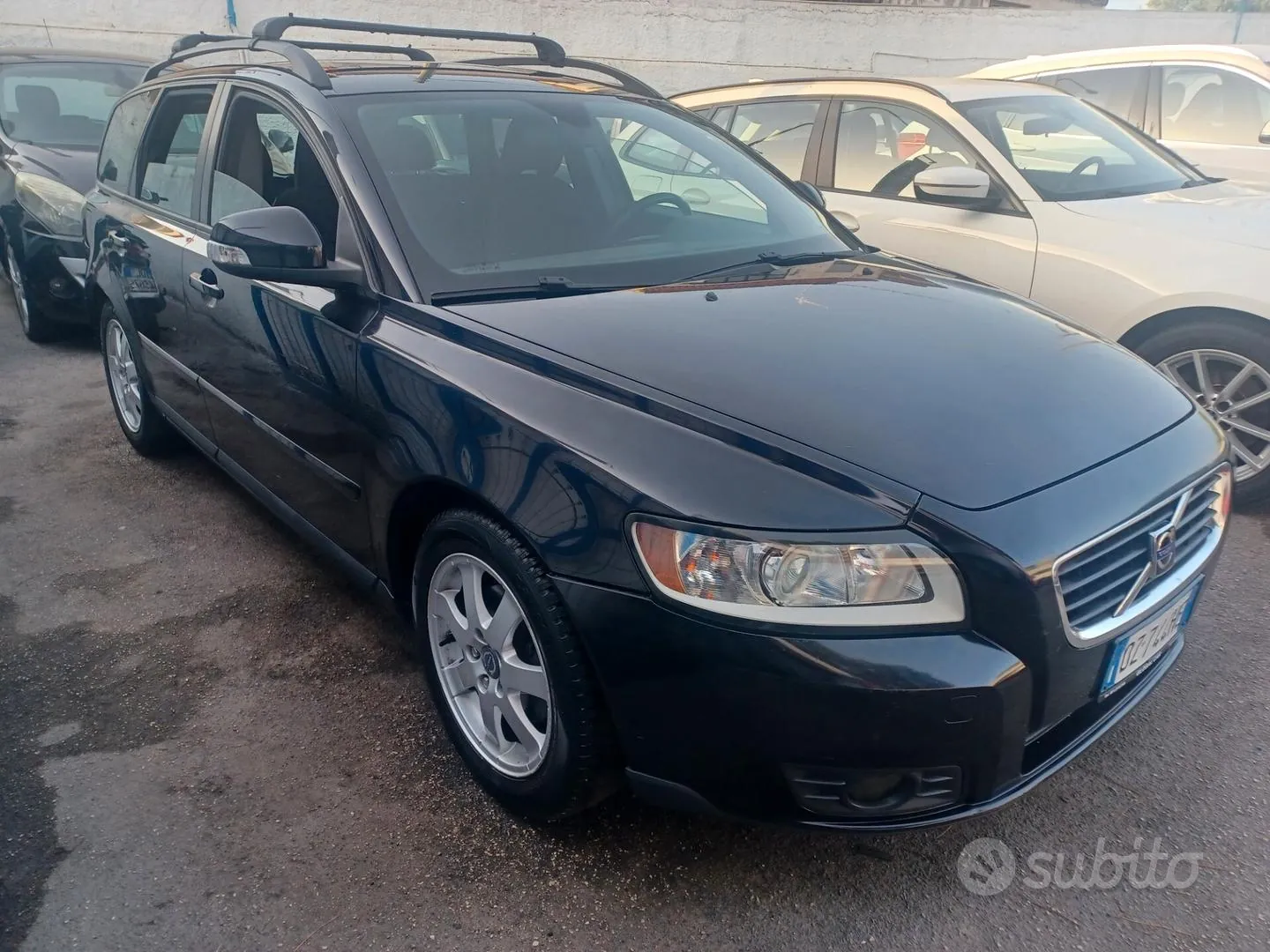 Volvo V50 2010 photo 2