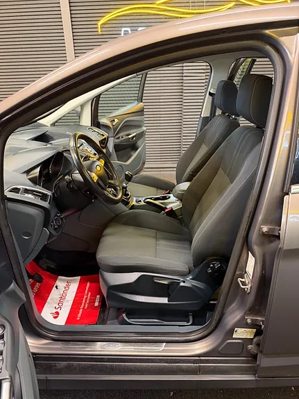 Ford C-Max 2013 photo 5