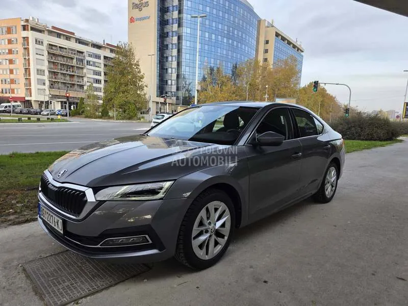 Skoda Octavia 2021 photo 2