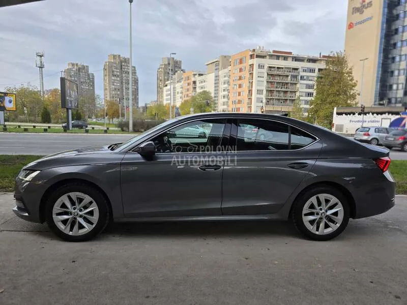 Skoda Octavia 2021 photo 3