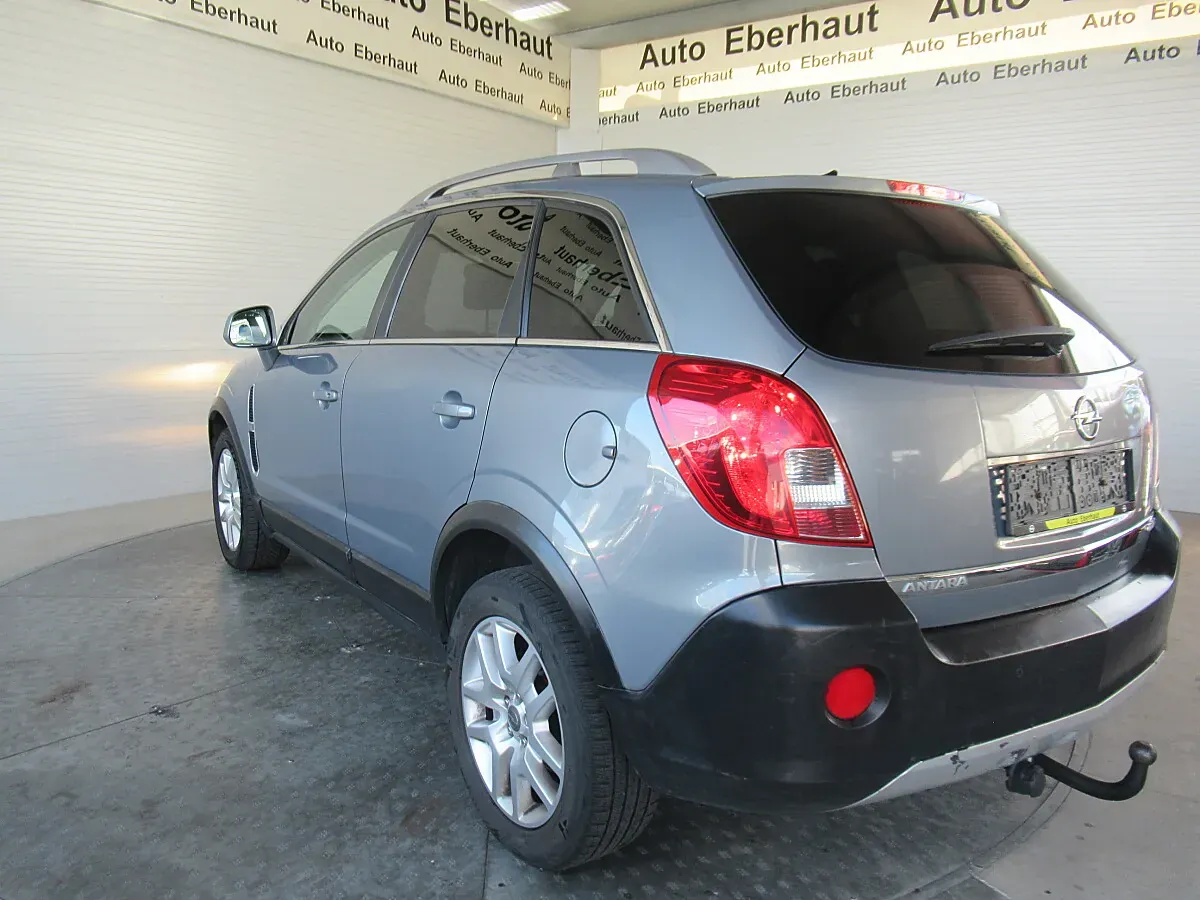 Opel Antara 2012 photo 3