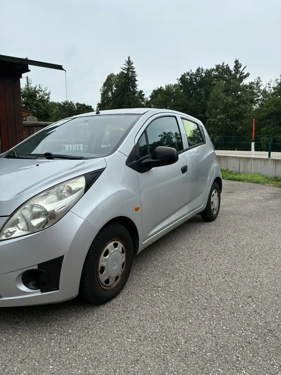 Chevrolet Spark 2010 photo 3