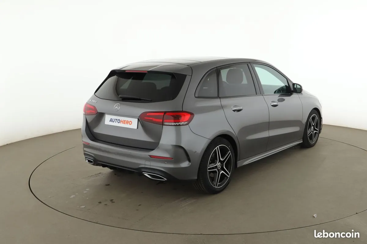 Mercedes-Benz B-Class 2019 photo 3