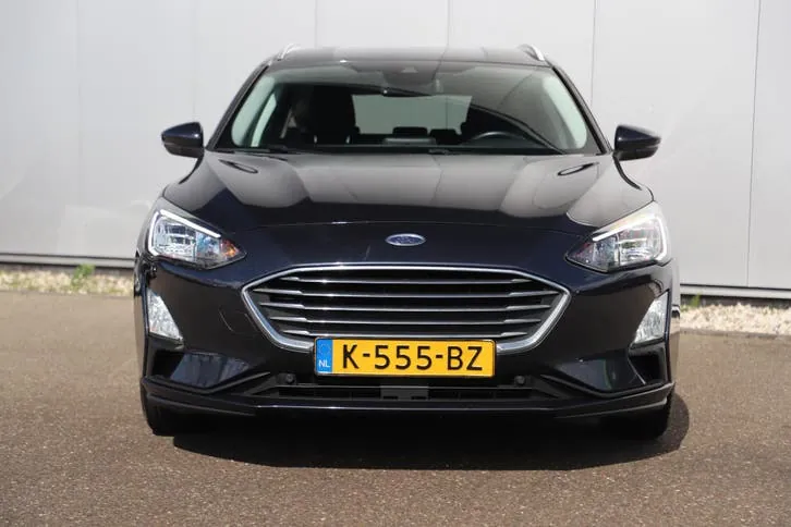 Ford Focus 2020 photo 2