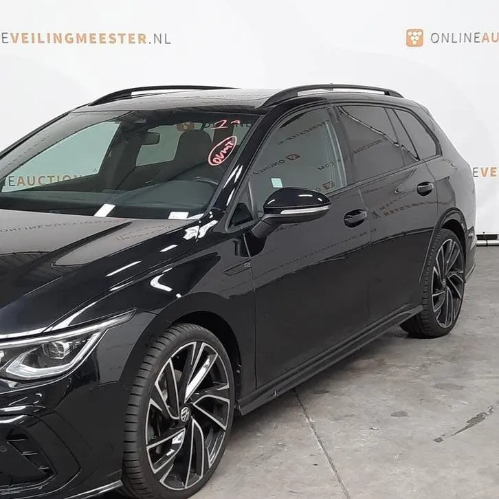 Volkswagen Golf 2022 photo 3