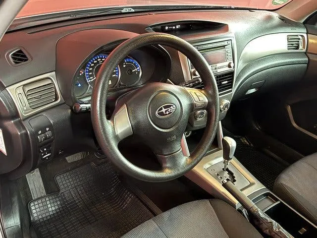 Subaru Forester 2011 photo 3
