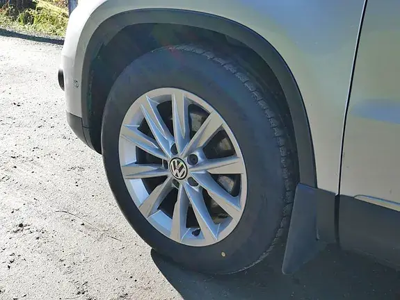 Volkswagen Tiguan 2012 photo 5