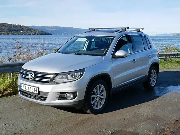 Volkswagen Tiguan 2012 photo 2