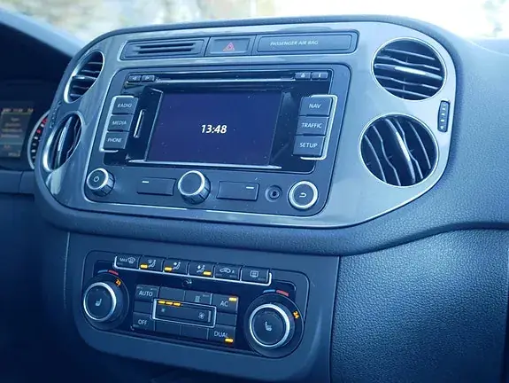 Volkswagen Tiguan 2012 photo 4