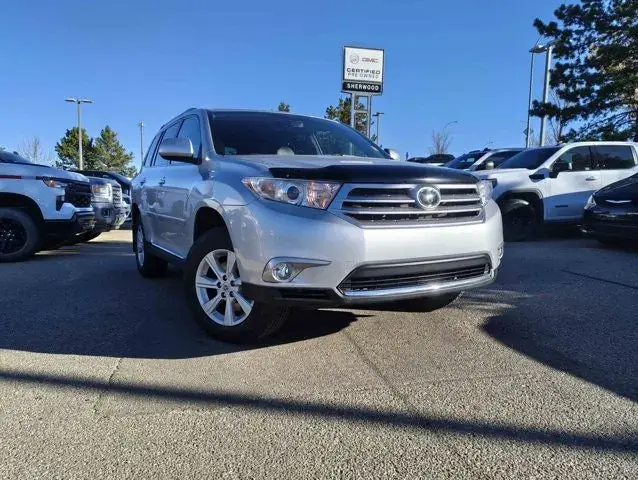 Toyota Highlander 2012 photo 2