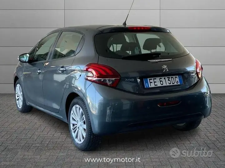 Peugeot 208 2016 photo 5