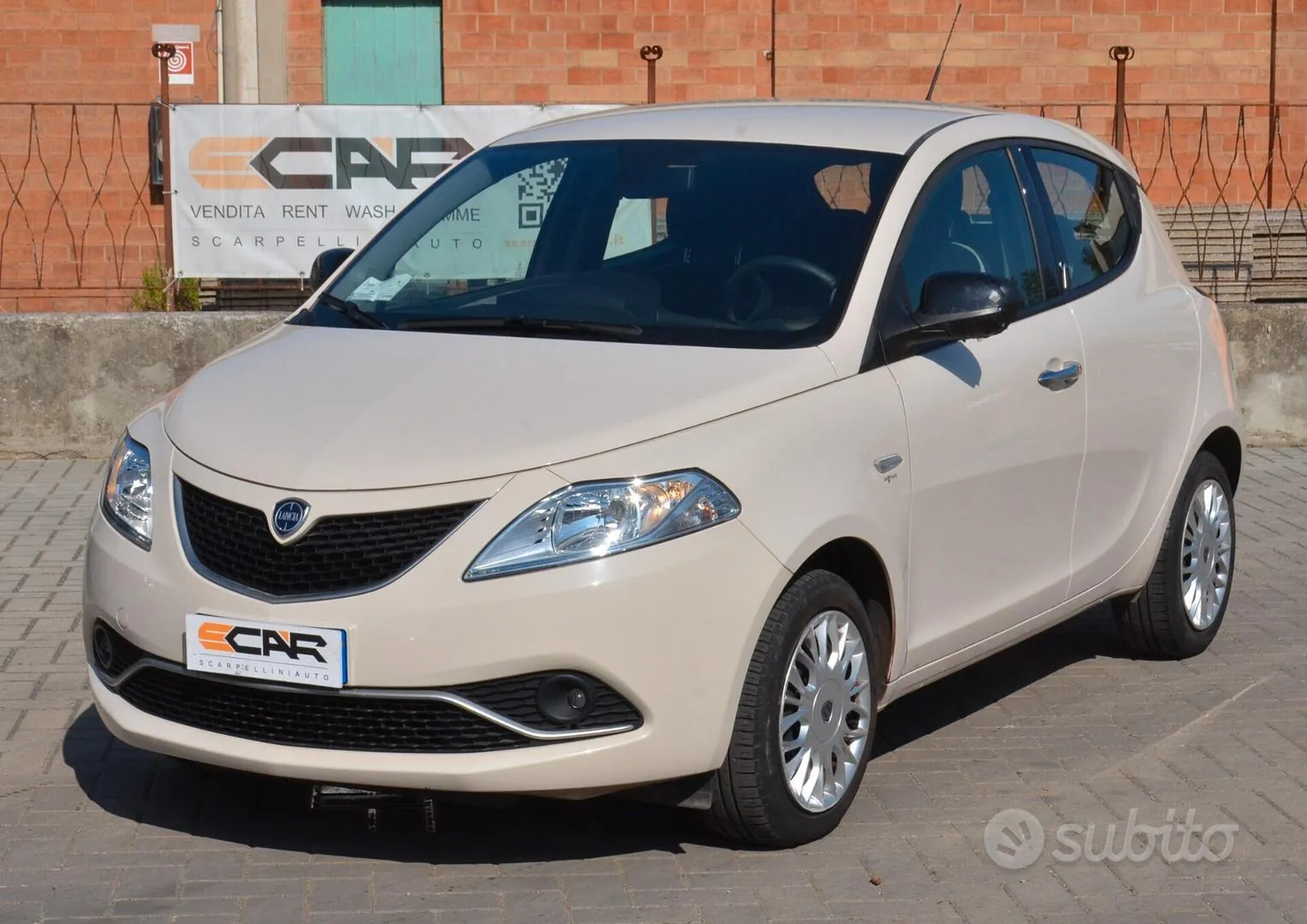 Lancia Ypsilon