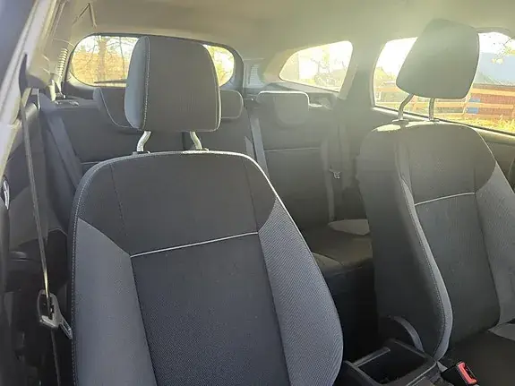 Ford Focus 2013 photo 2