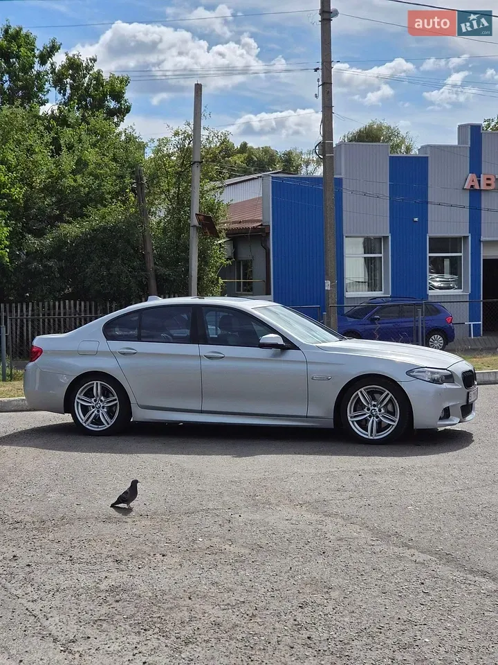 BMW 5 Series 2013 photo 4