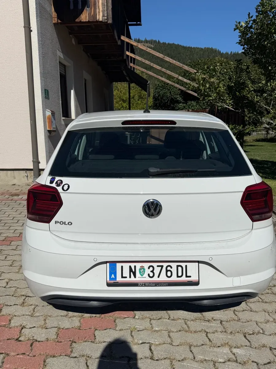 Volkswagen Polo 2018 photo 2