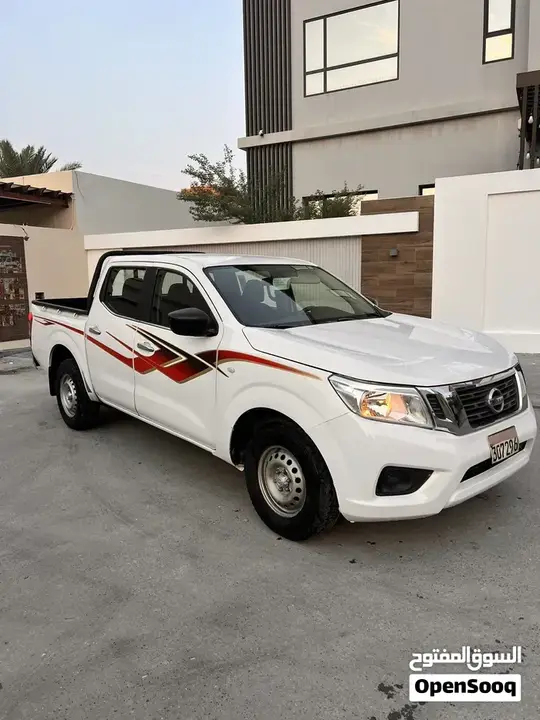 Nissan Navara 2016 photo 2
