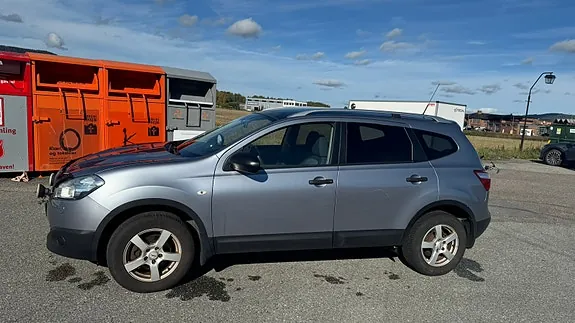 Nissan Qashqai+2 2013 photo 3
