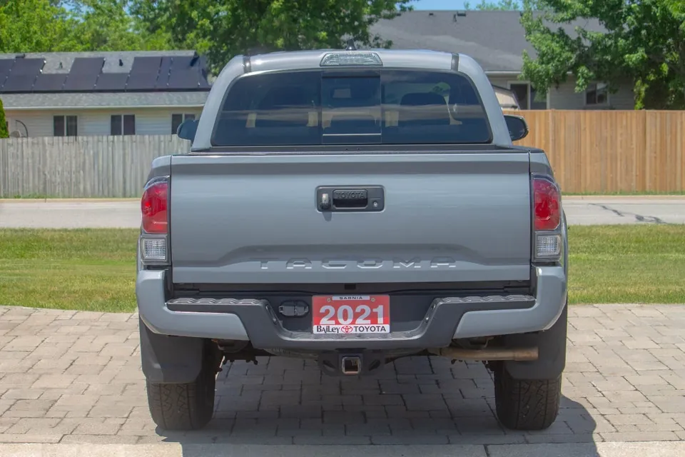 Toyota Tacoma 2021 photo 5
