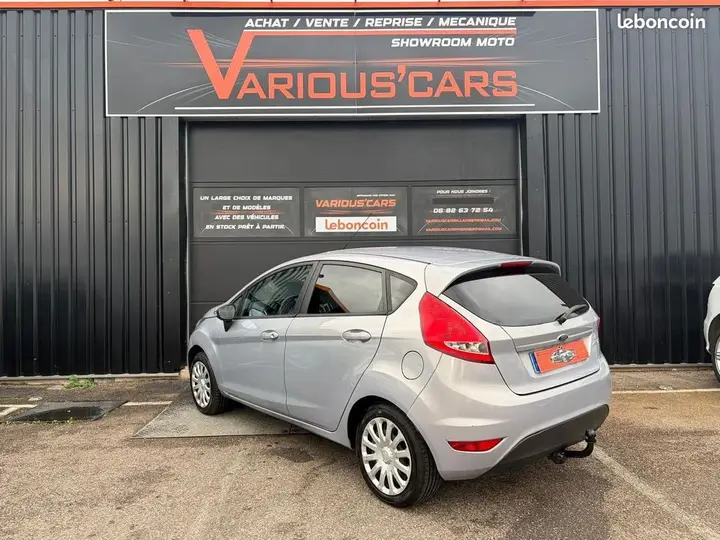 Ford Fiesta 2012 photo 3