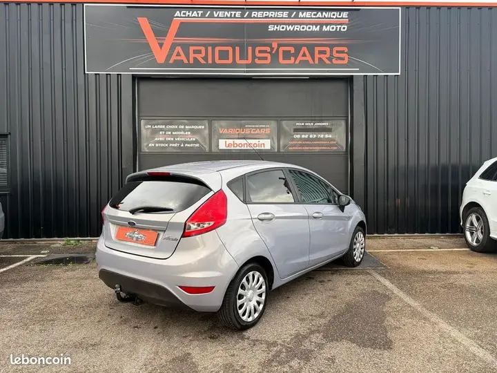 Ford Fiesta 2012 photo 4