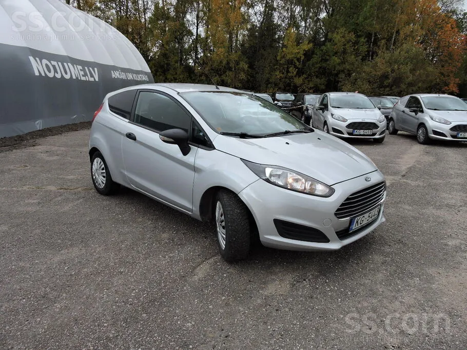 Ford Fiesta 2016 photo 2