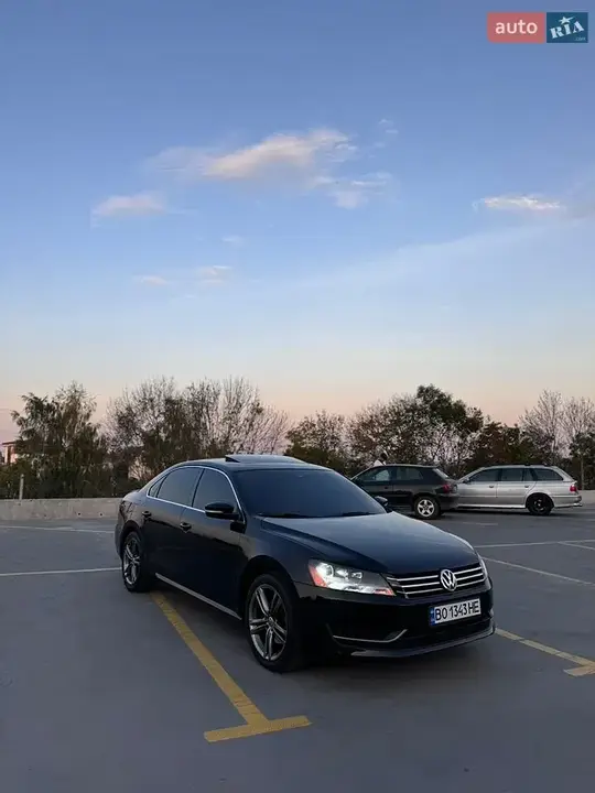 Volkswagen Passat 2014 photo 2