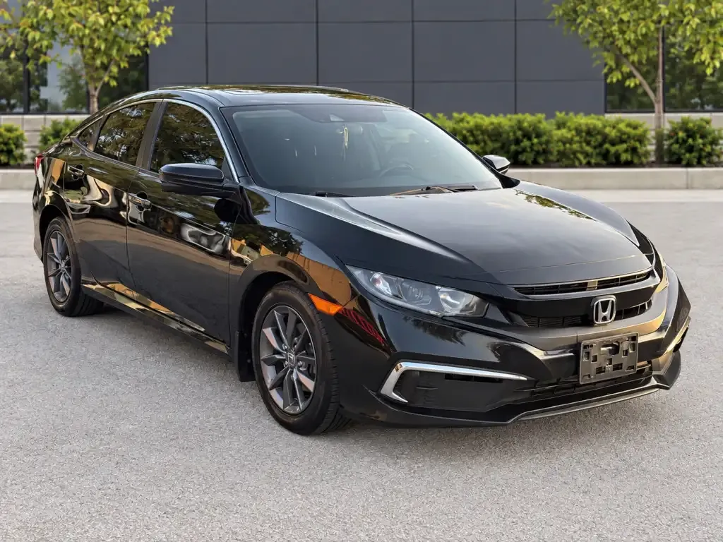 Honda Civic 2021 photo 3