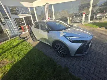 Toyota C-Hr 2024 photo 2