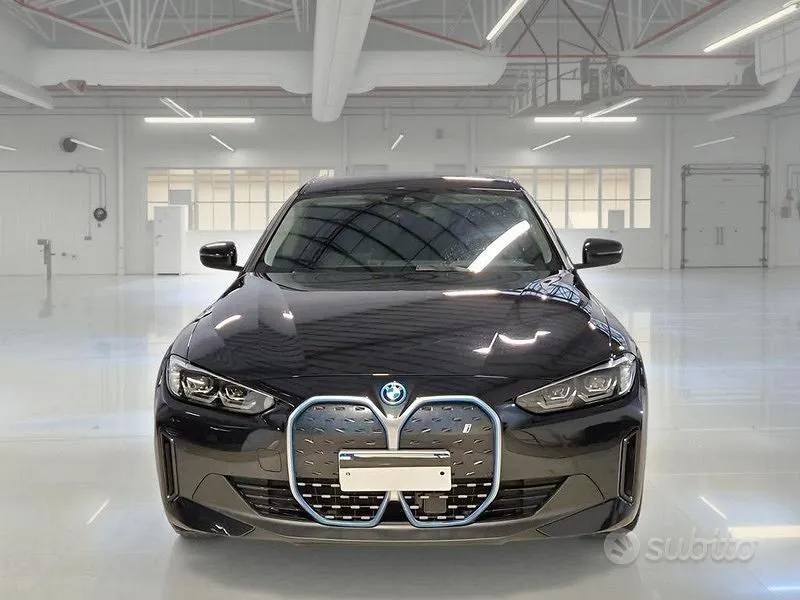 BMW I4 2022 photo 2