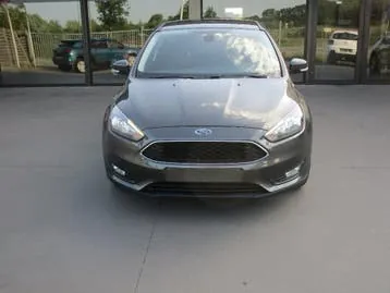 Ford Focus 2018 photo 2