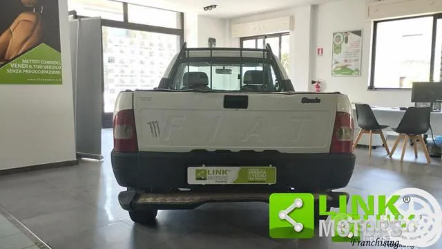 Fiat Strada 2001 photo 5