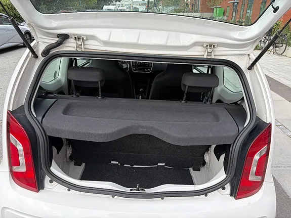 Volkswagen Up 2015 photo 5