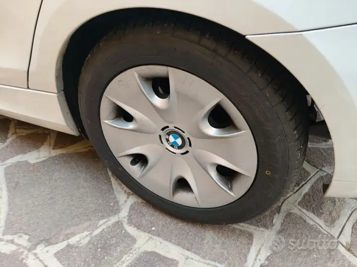 BMW 1 Series 2011 photo 4
