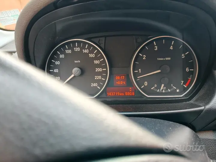 BMW 1 Series 2011 photo 5