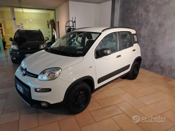 Fiat Panda Cross 2020 photo 2