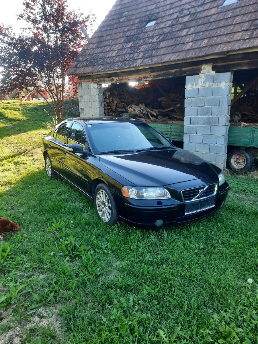 Volvo S60
